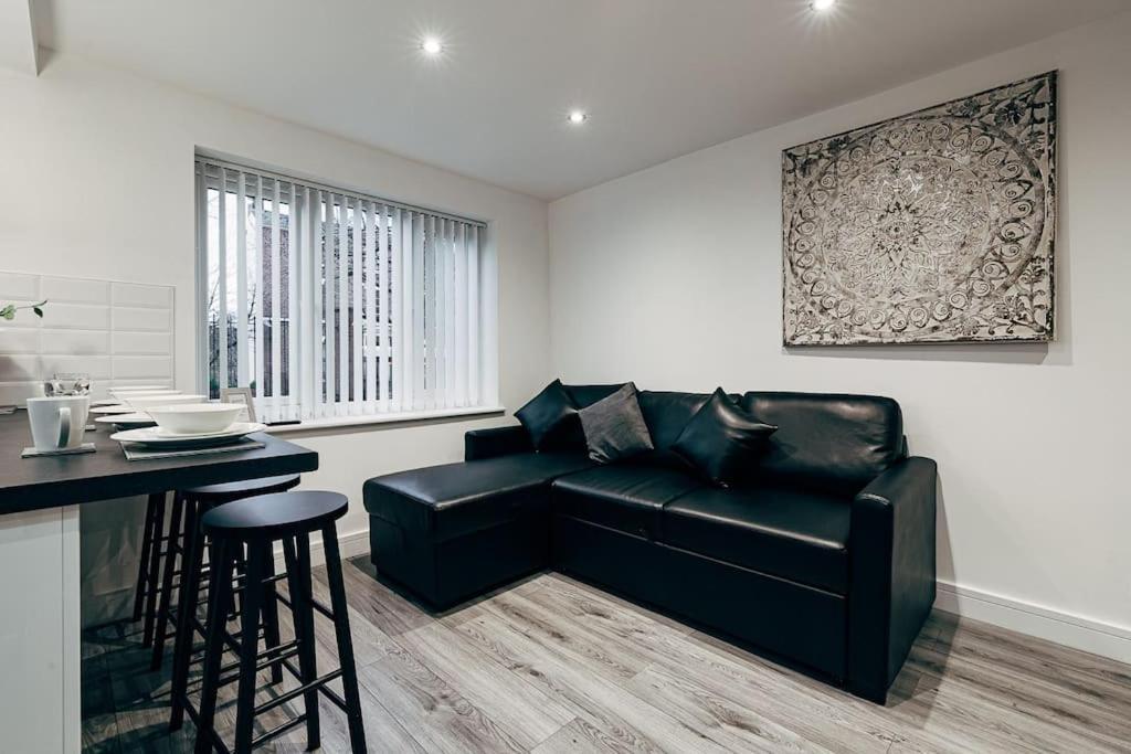 Park & Relax In 1Bd Central Liverpool Home Exterior foto